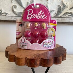 2011 RARE Barbie Squinkies with Pink Capsules and Figures